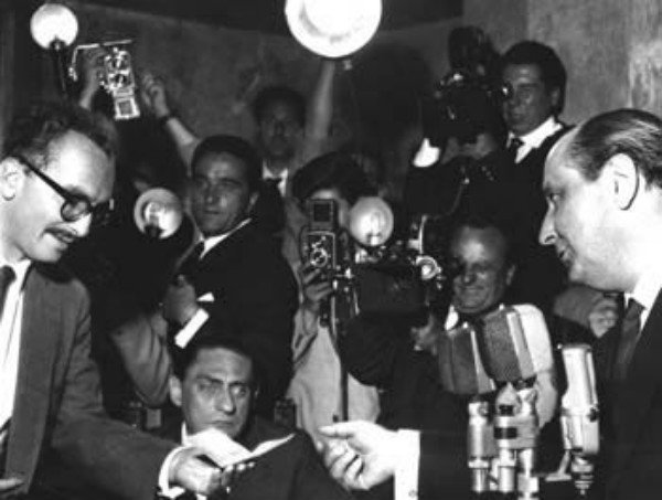 La premiazione dello Strega nel 1958 per "Il Gattopardo".