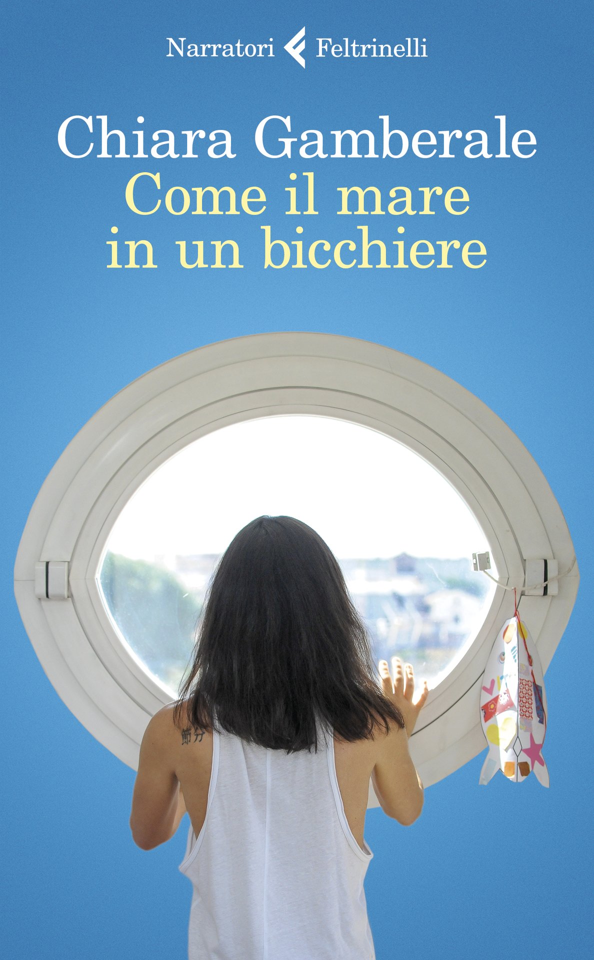 "Come il mare in un bicchiere": Chiara Gamberale incontra i lettori e le lettrici in un esclusivo tour online