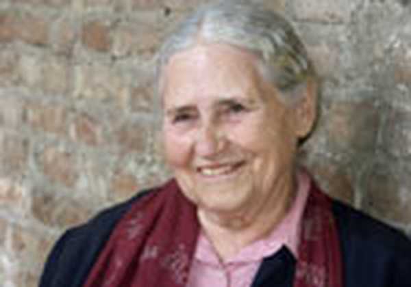 Doris Lessing. 102 anni dalla sua nascita