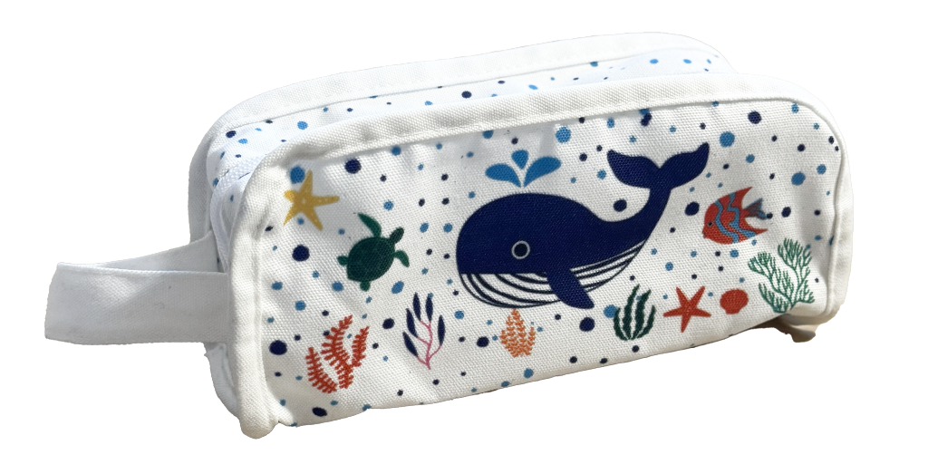 In omaggio l’astuccio balena.