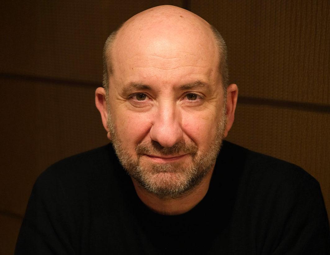 Un eroe normale. Antonio Albanese racconta il suo primo romanzo.